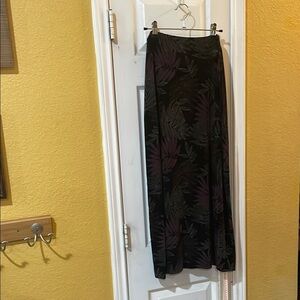 Linden Black Maxi A-Line Skirt for Casual Occasions
